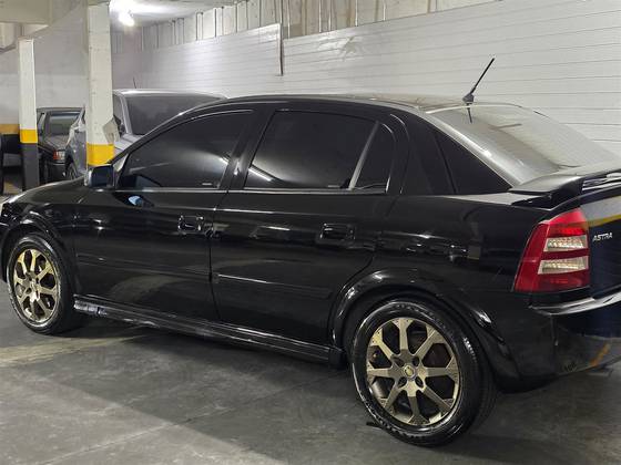 CHEVROLET ASTRA 2.0 MPFI ADVANTAGE 8V FLEX 4P MANUAL